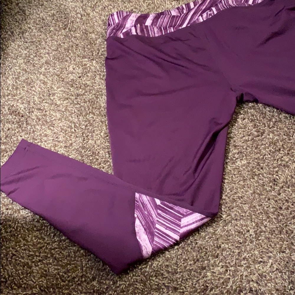 Exercise leggings - Picture 3 of 4